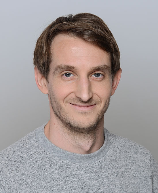 Mitarbeiter A. Bonhardt